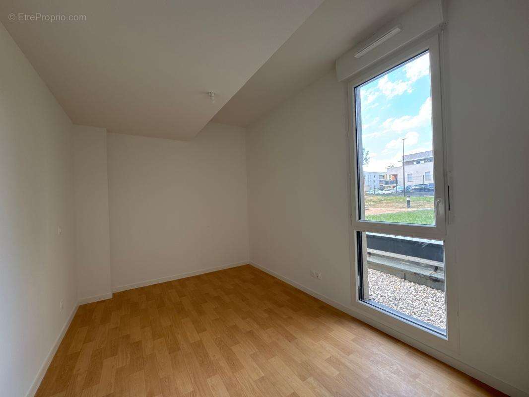 Appartement à PONT-DE-CHERUY