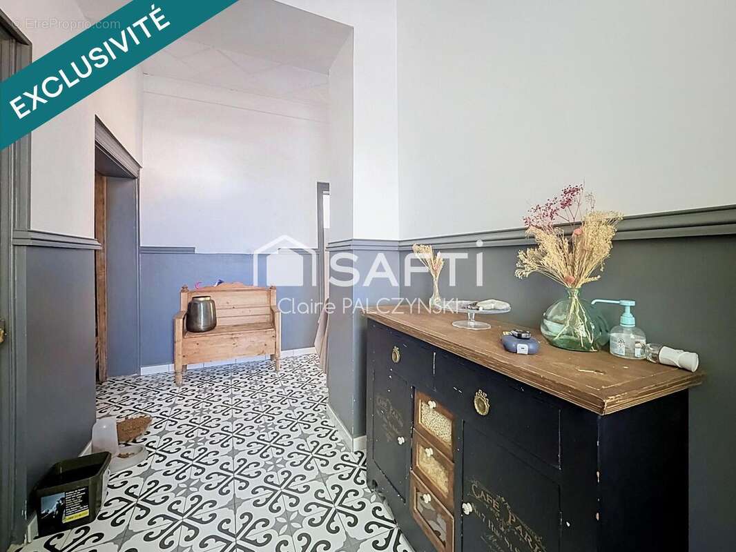 Maison 270 m² à Fouquieres-Les-Lens  - photo 8