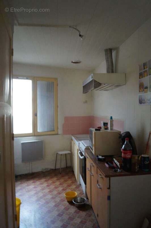 Photo 2 - Commerce à DANGE-SAINT-ROMAIN