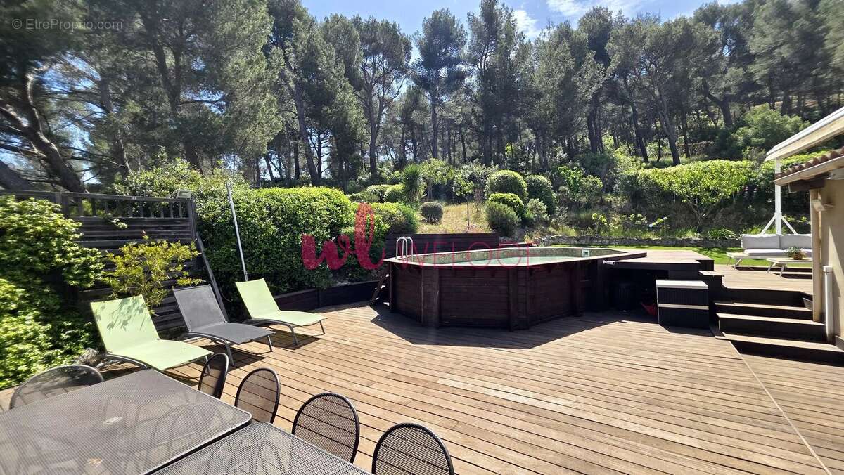 Maison à MARSEILLE-9E