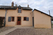 Maison à AUBIGNY-SUR-NERE