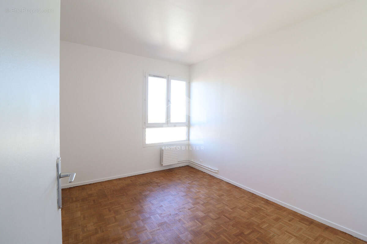 Appartement à CHAMPS-SUR-MARNE