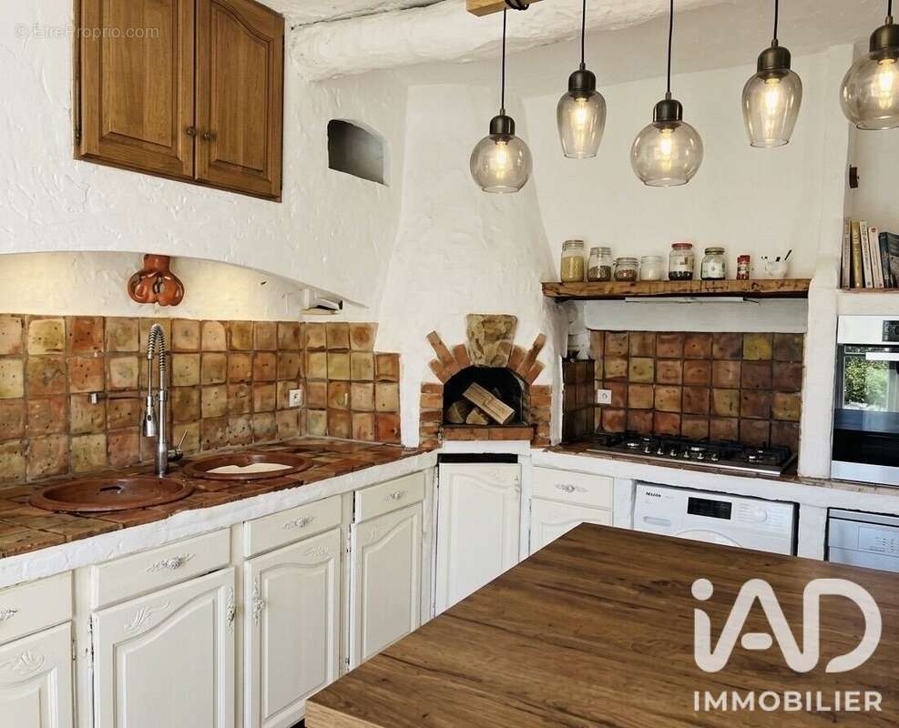 Photo 2 - Maison à TOURRETTE-LEVENS