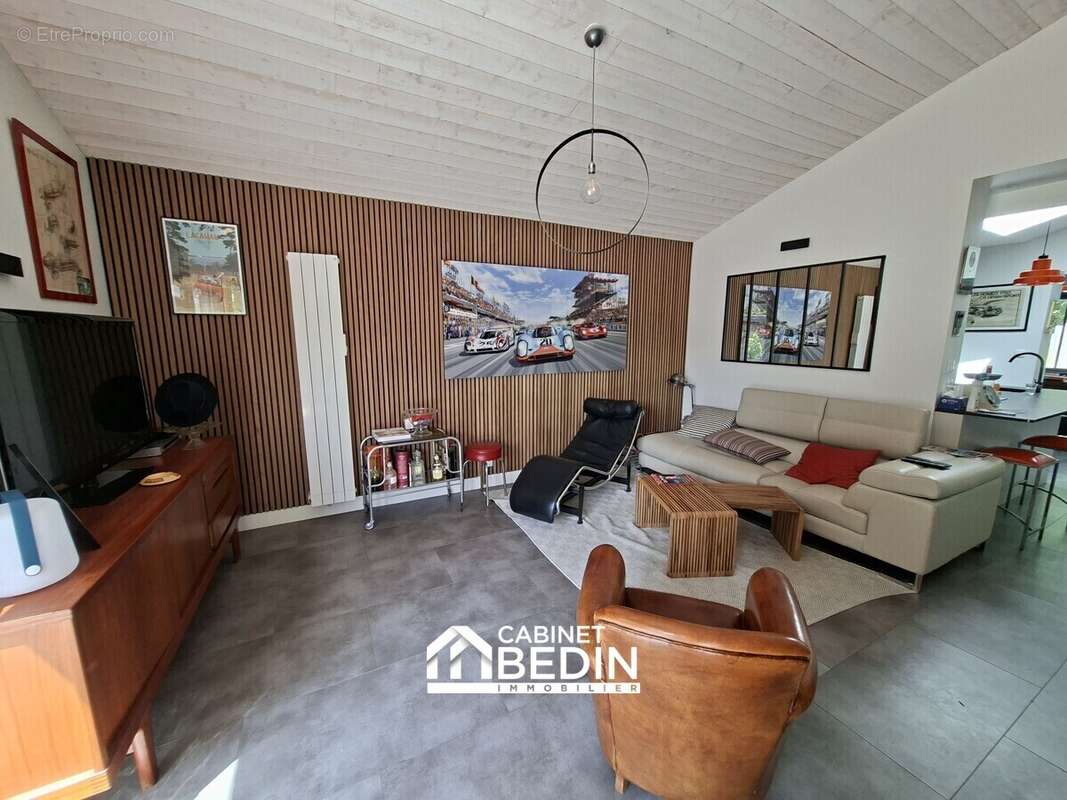 Maison 103 m² à Lacanau  - photo 2