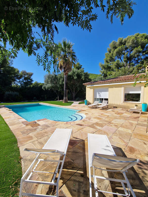 Maison à LA VALETTE-DU-VAR