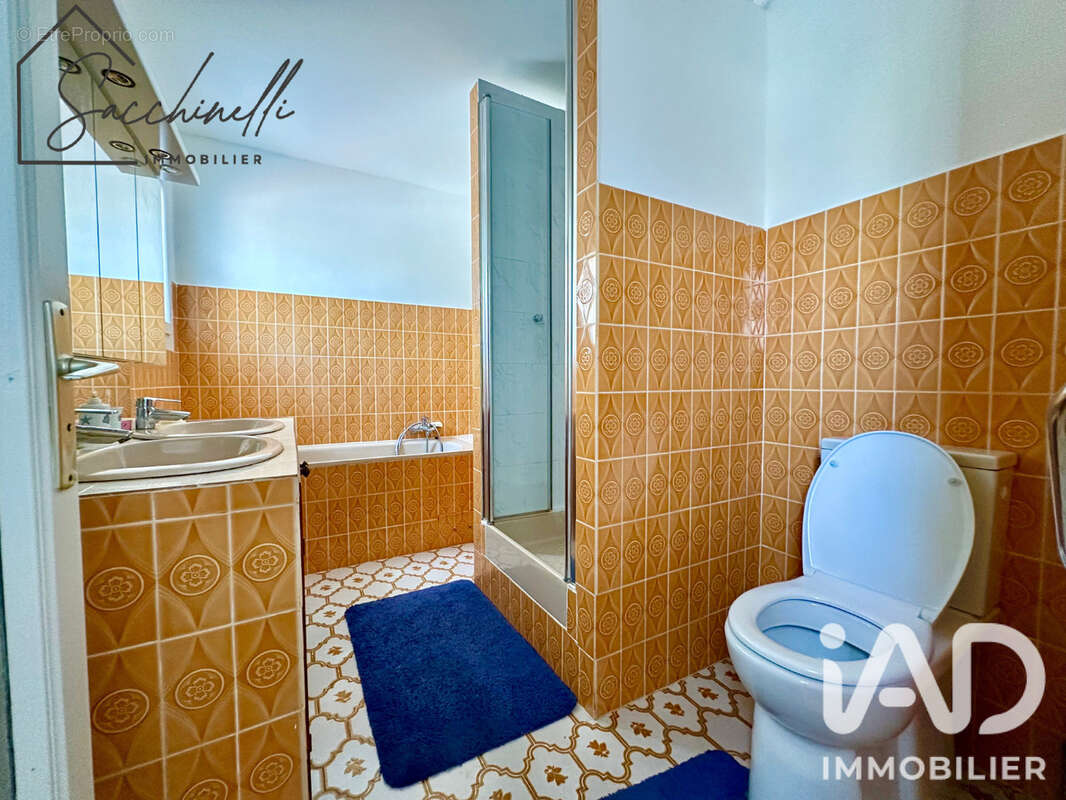 Maison 130 m² à Six-Fours-Les-Plages  - photo 9