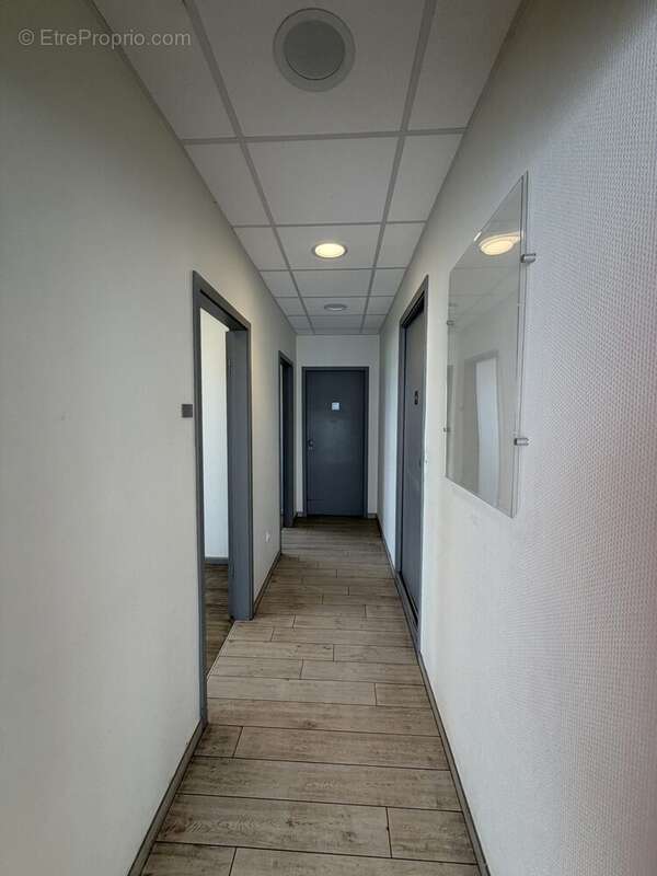 Commerce 158 m² à Uckange  - photo 5