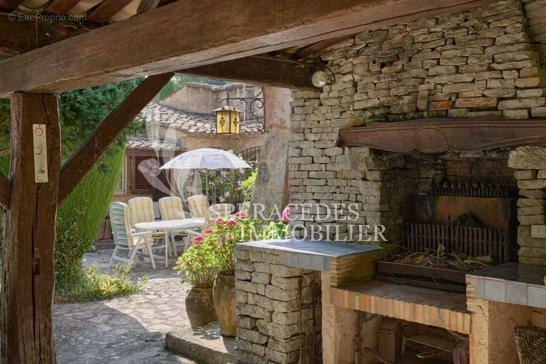 Saint-Vallier-de-Thiey - Superbe maison familiale - photo 5