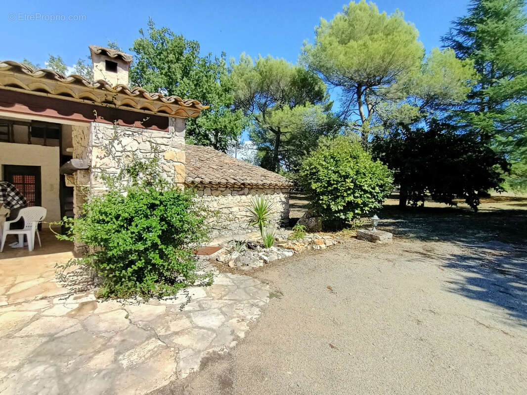 Maison à PEYMEINADE