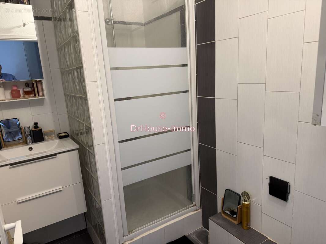 Appartement 29 m² à Cagnes-Sur-Mer  - photo 6