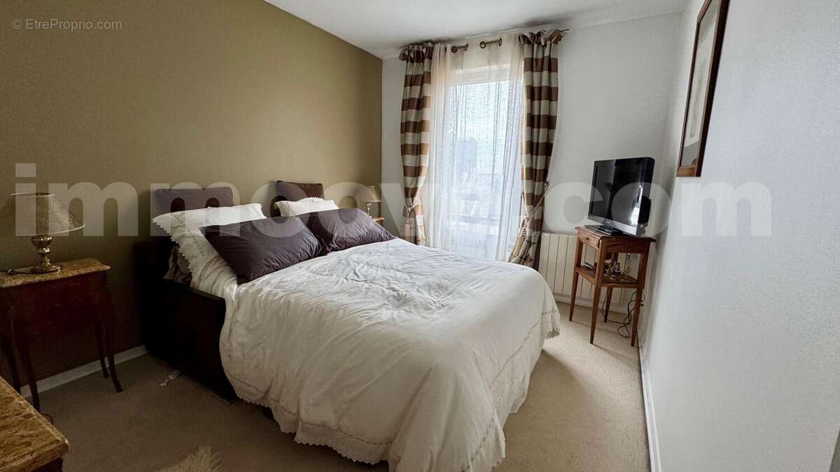 IMG_6031 2 - Appartement à CHARENTON-LE-PONT