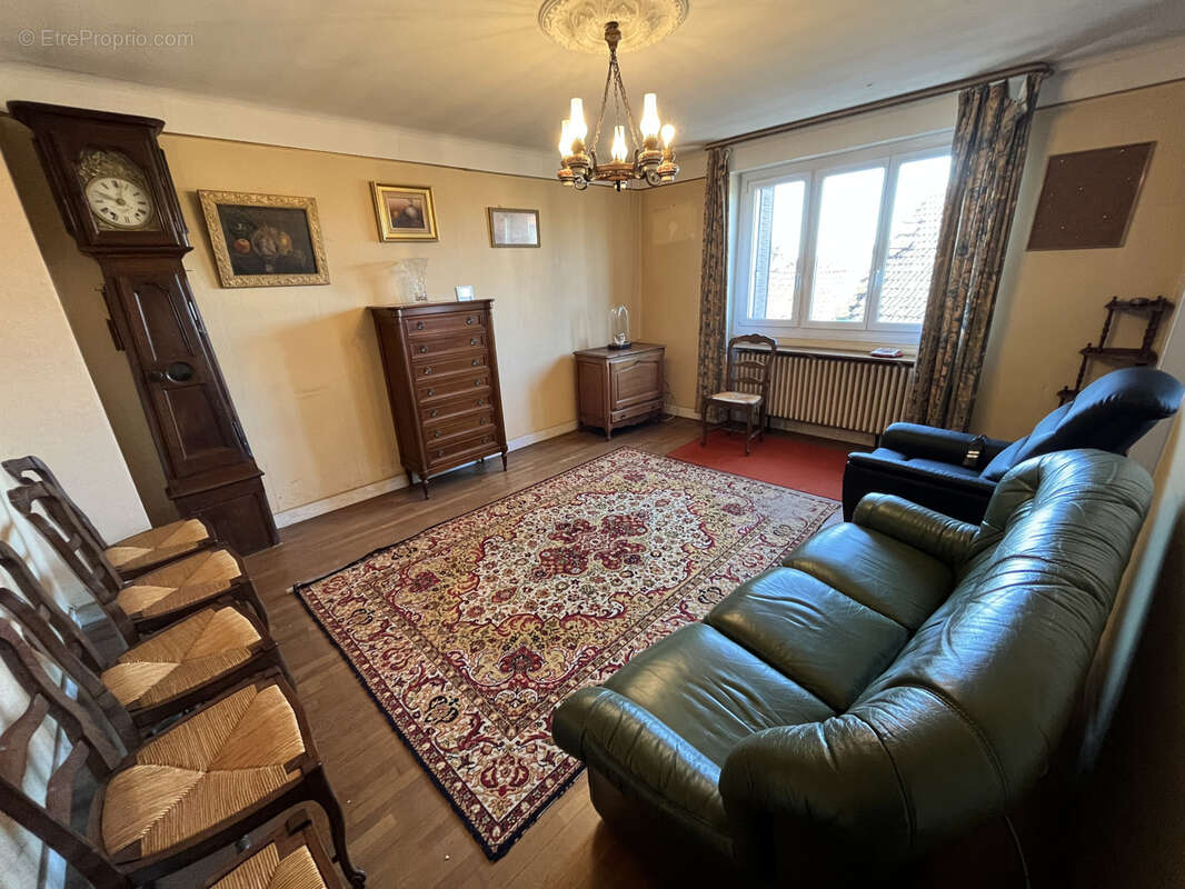 Maison à MERLES-SUR-LOISON