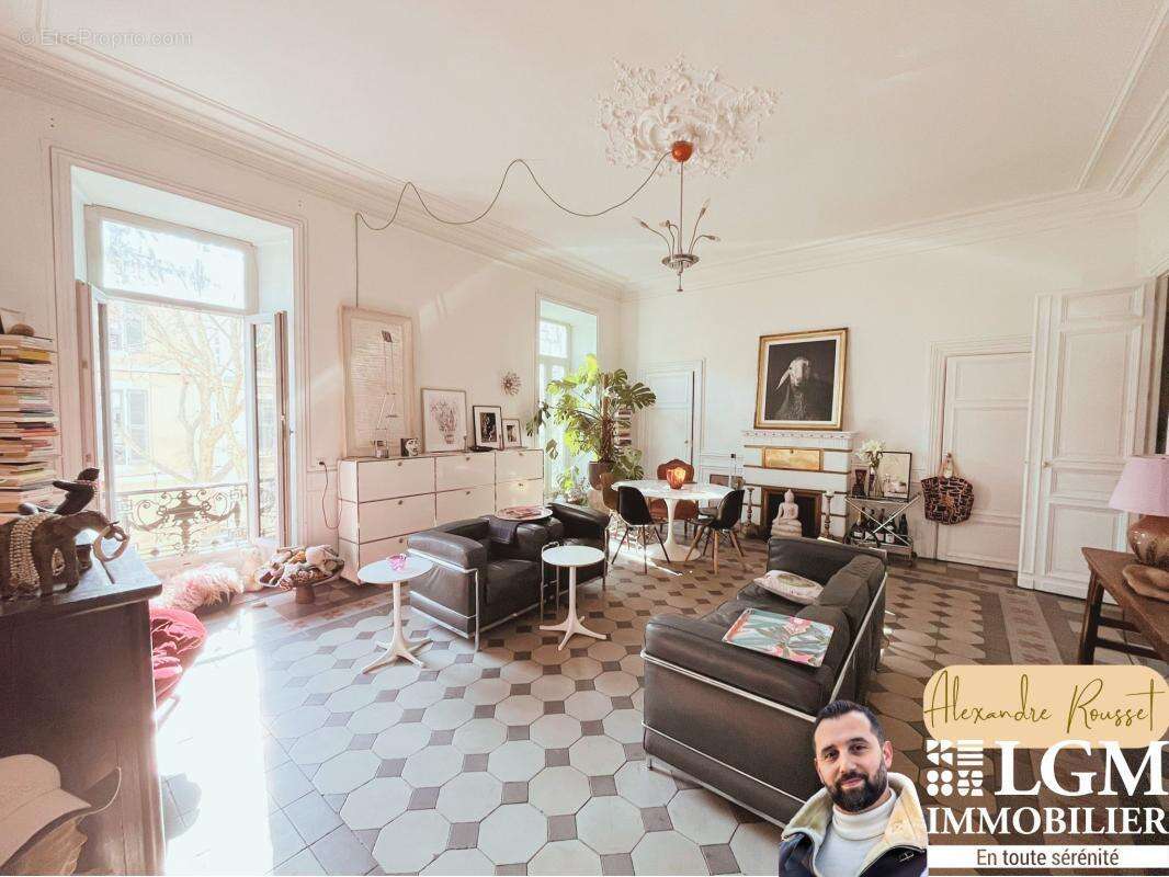 Appartement à NIMES