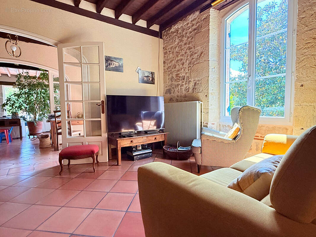 Maison à CLERMONT-DESSOUS