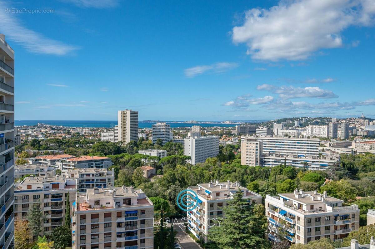 Appartement à MARSEILLE-9E