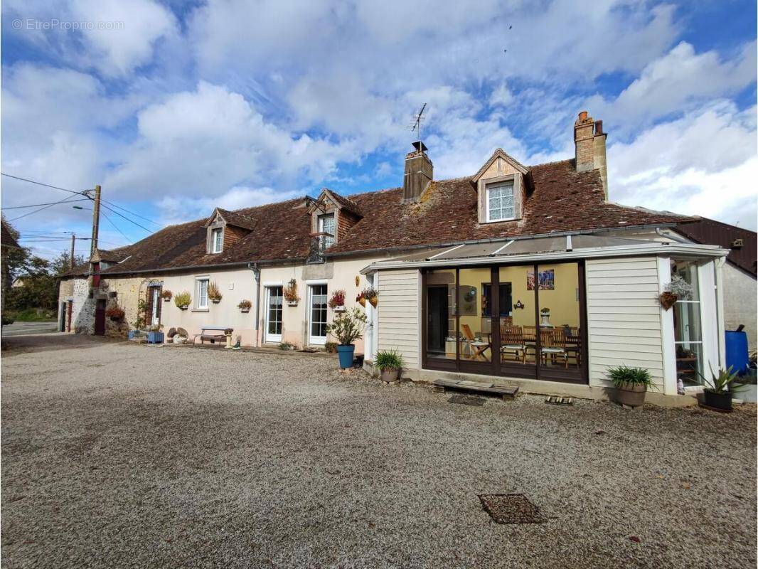 Maison à ASSE-LE-BOISNE