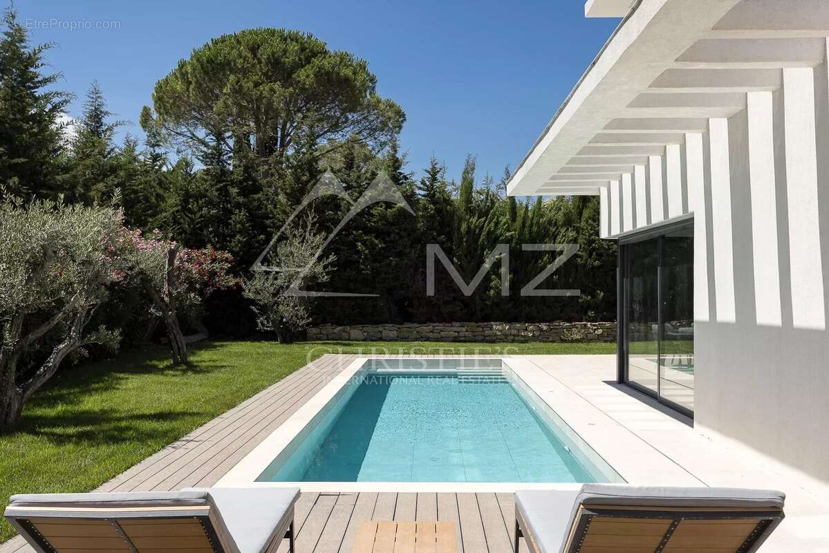 Maison à MOUGINS