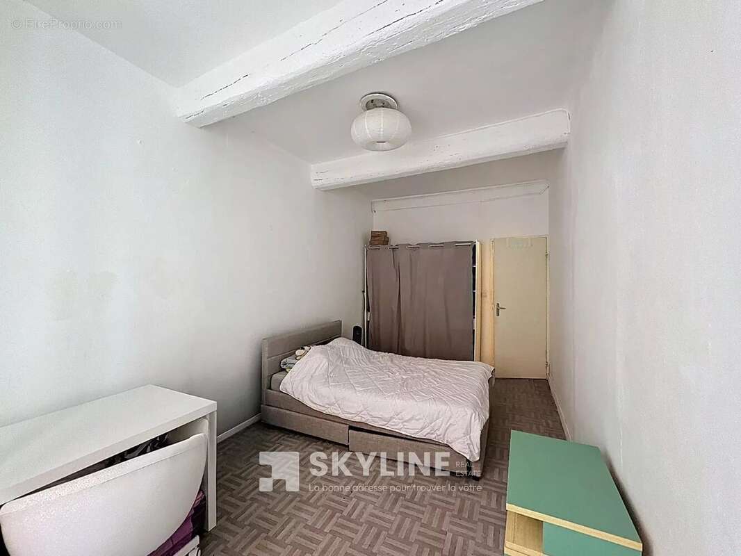 Appartement à MARSEILLE-2E