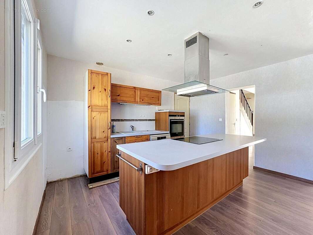 Maison 95 m² à Parce-Sur-Sarthe  - photo 3