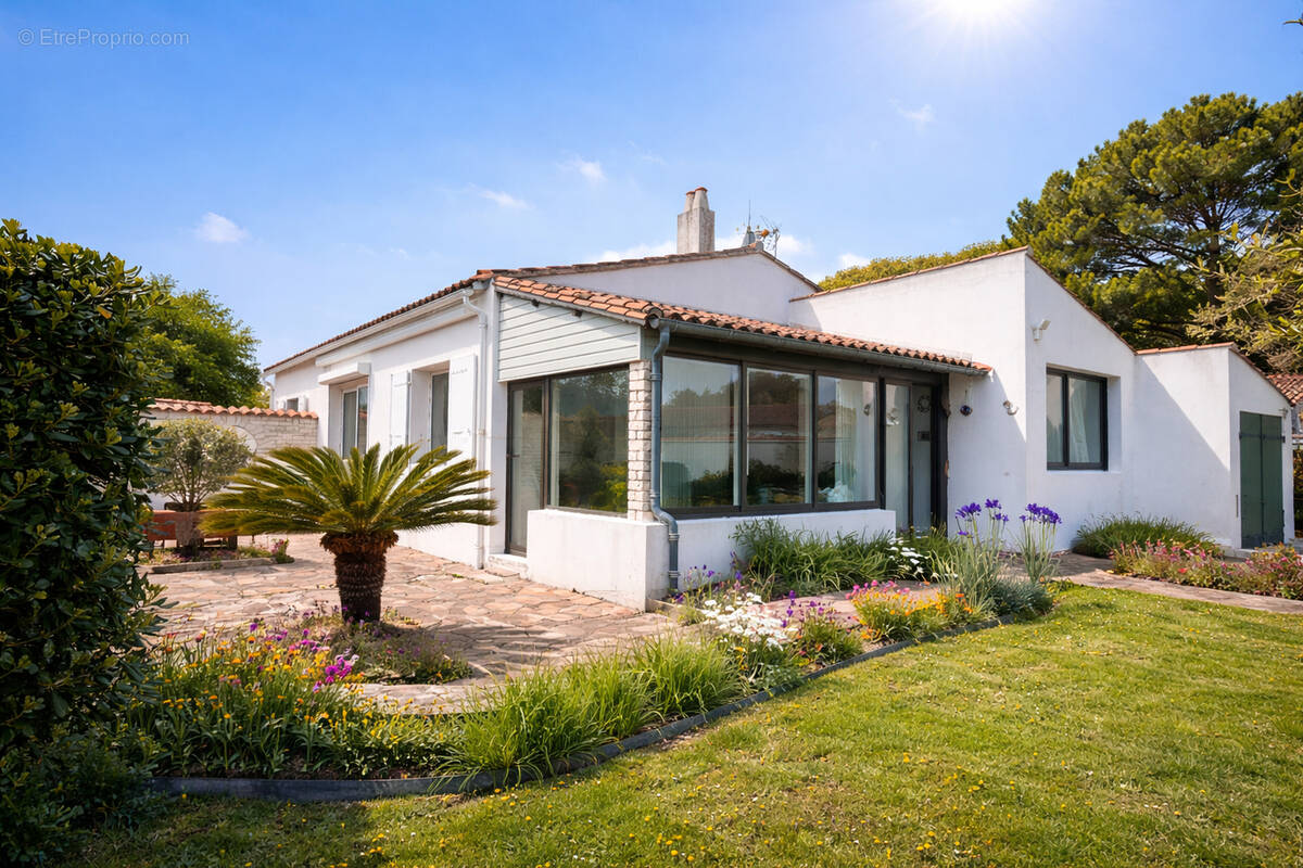 Maison à LA COUARDE-SUR-MER