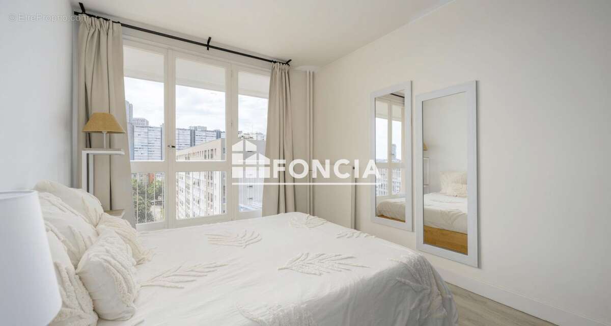 Place d’italie – 2 pieces en parfat etat avec terrasse (11 m2) – vue degagee - photo 12