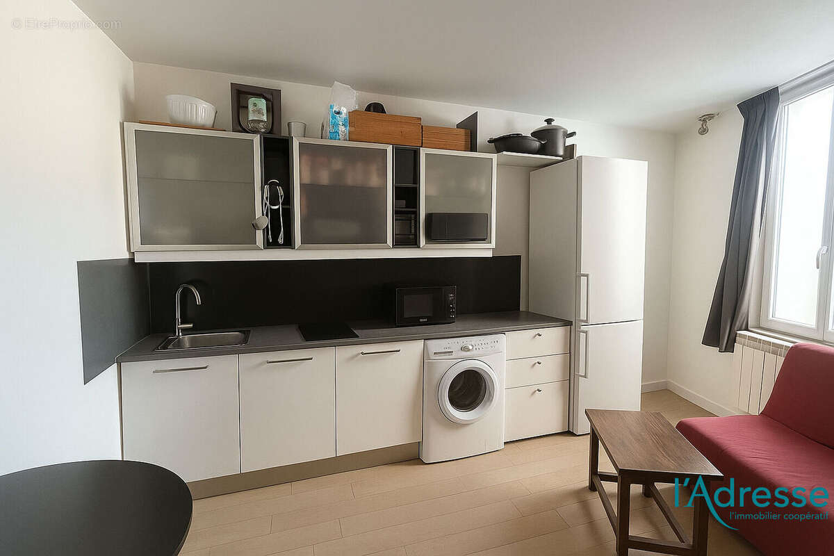 Appartement à LES LILAS