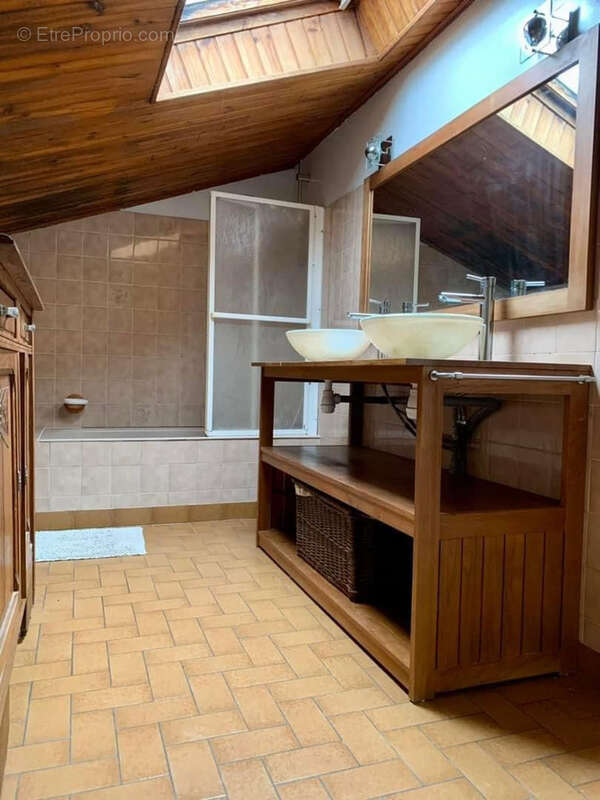 Maison à CHATEAU-CHERVIX