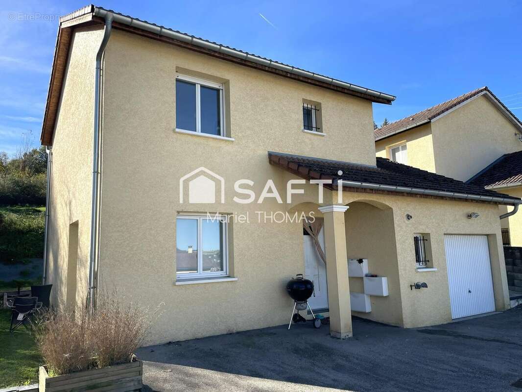 Photo 9 - Maison à NIVOLAS-VERMELLE