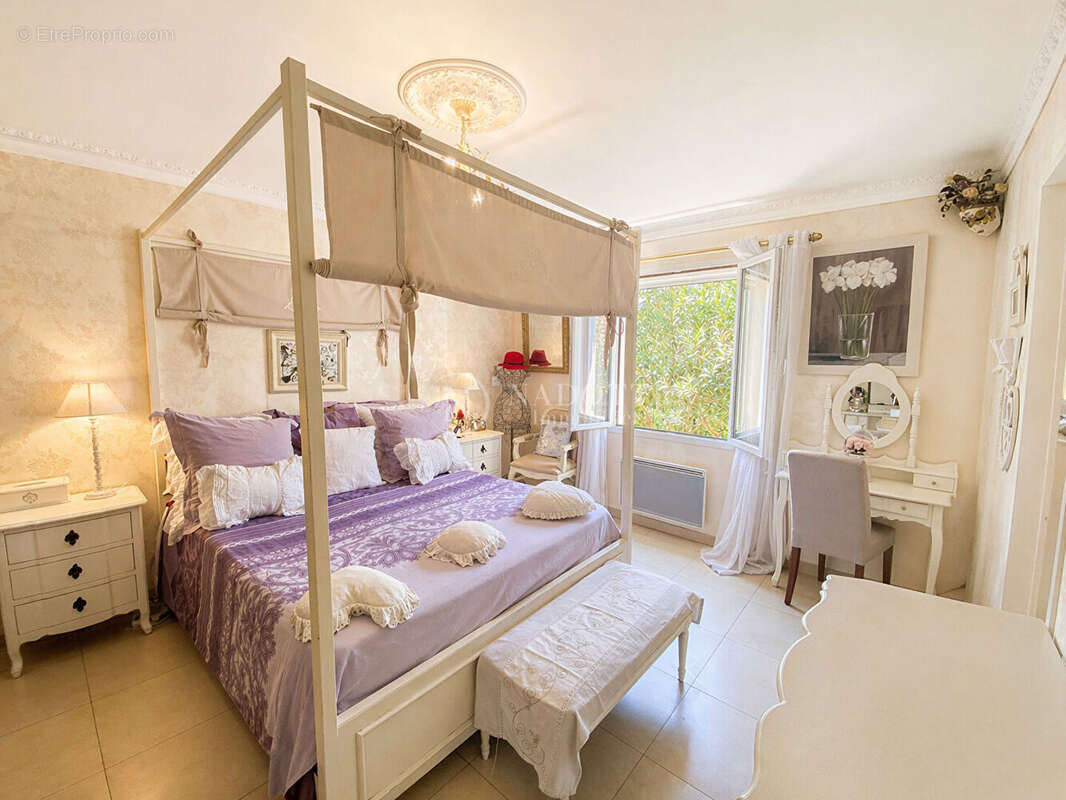 Maison de plain pied aux Taillades - photo 6