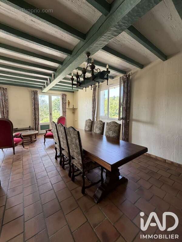 Maison 114 m² à Laslades  - photo 6