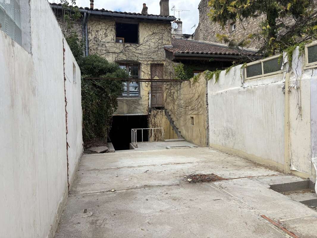 Maison à TOURNUS