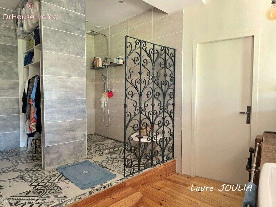 Appartement 179 m² à Saint-Martin-De-Seignanx  - photo 41