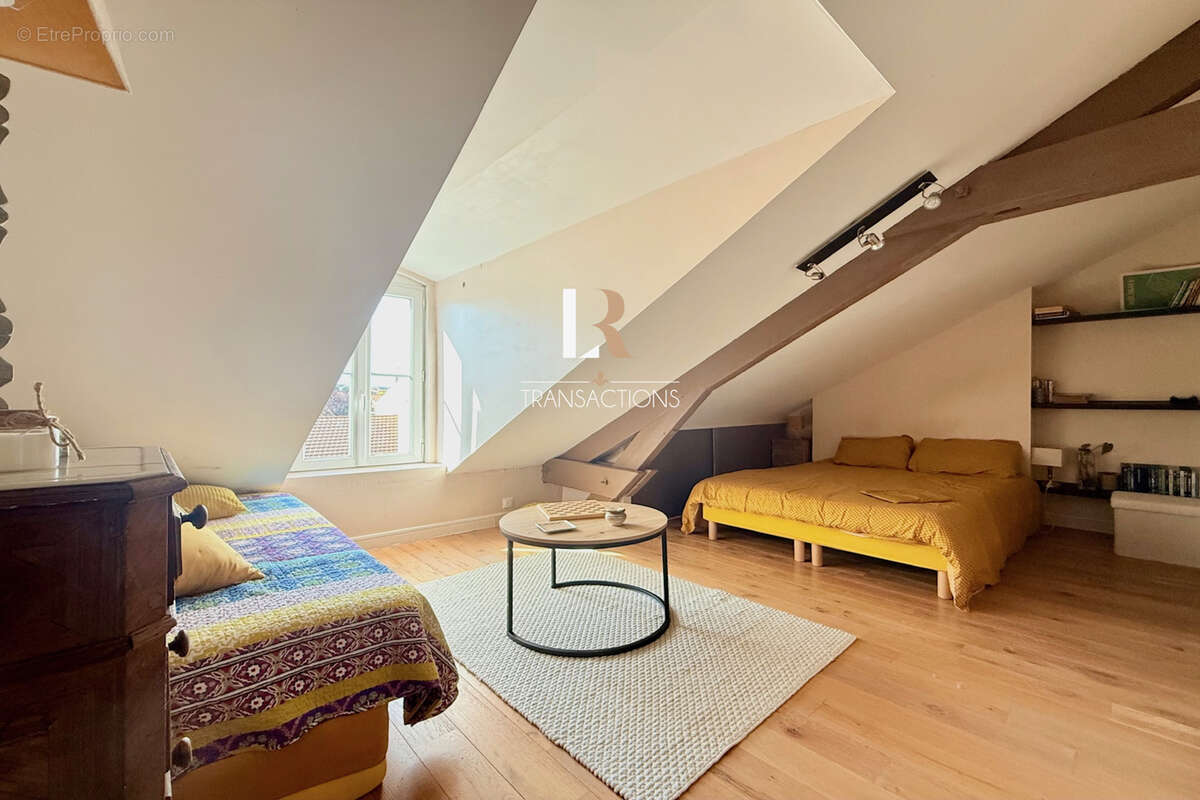 Maison à LA ROCHELLE