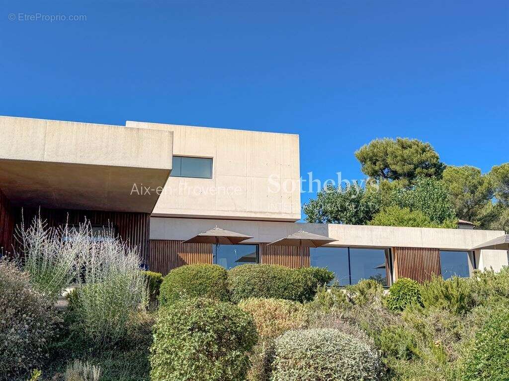 Maison à AIX-EN-PROVENCE