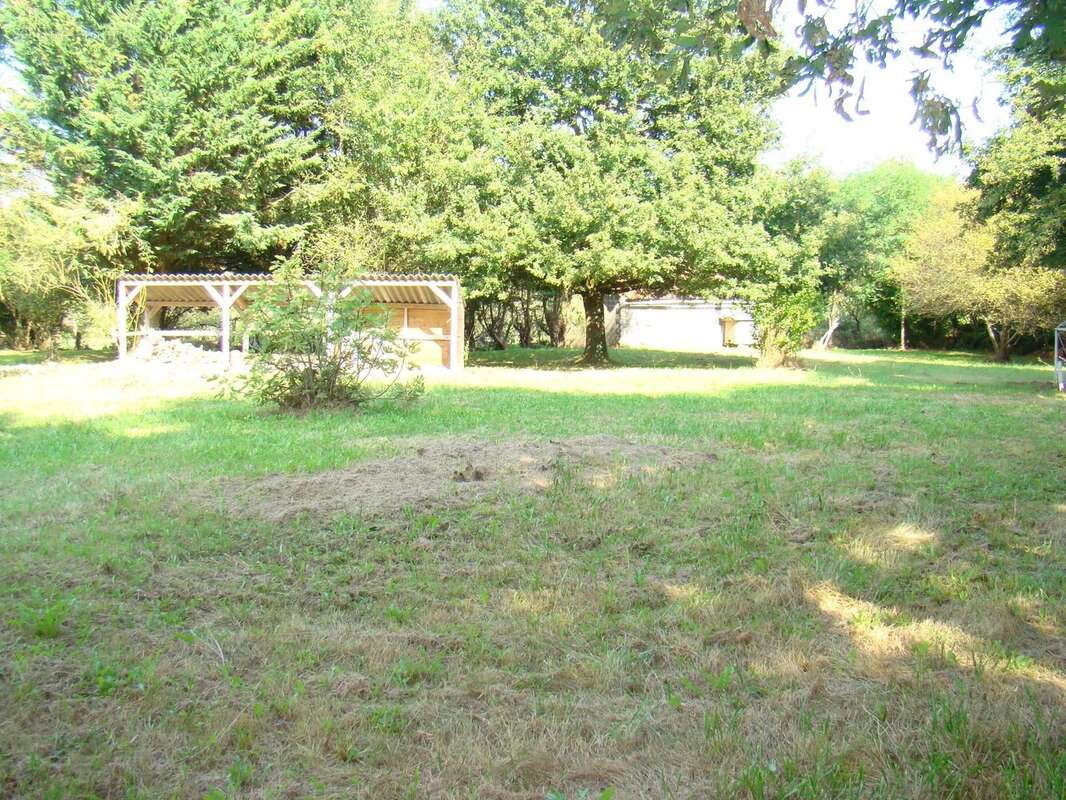 Maison à SOMMIERES-DU-CLAIN