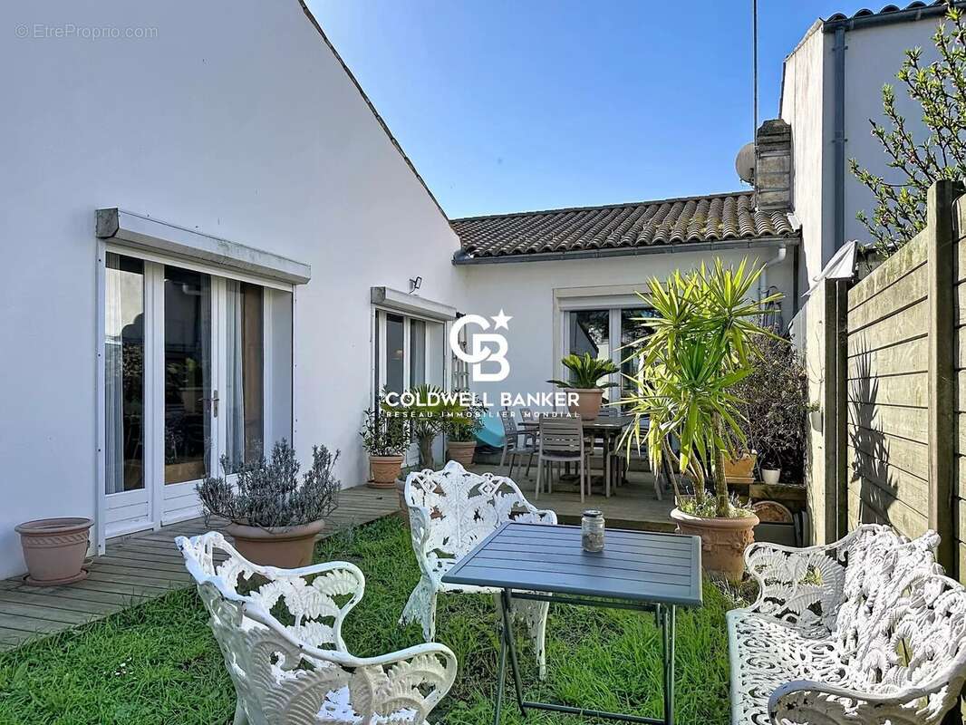 Maison à LA ROCHELLE