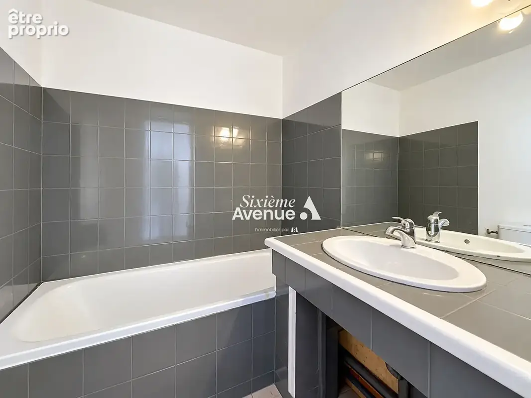 A Vendre Maison Grasse 4 pièces 90 m² avec garage fermé - photo 8