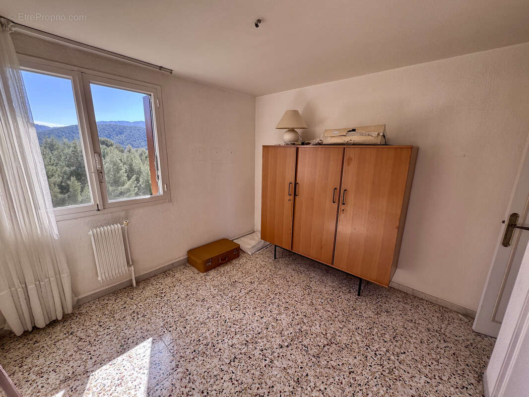 Appartement à MARSEILLE-9E