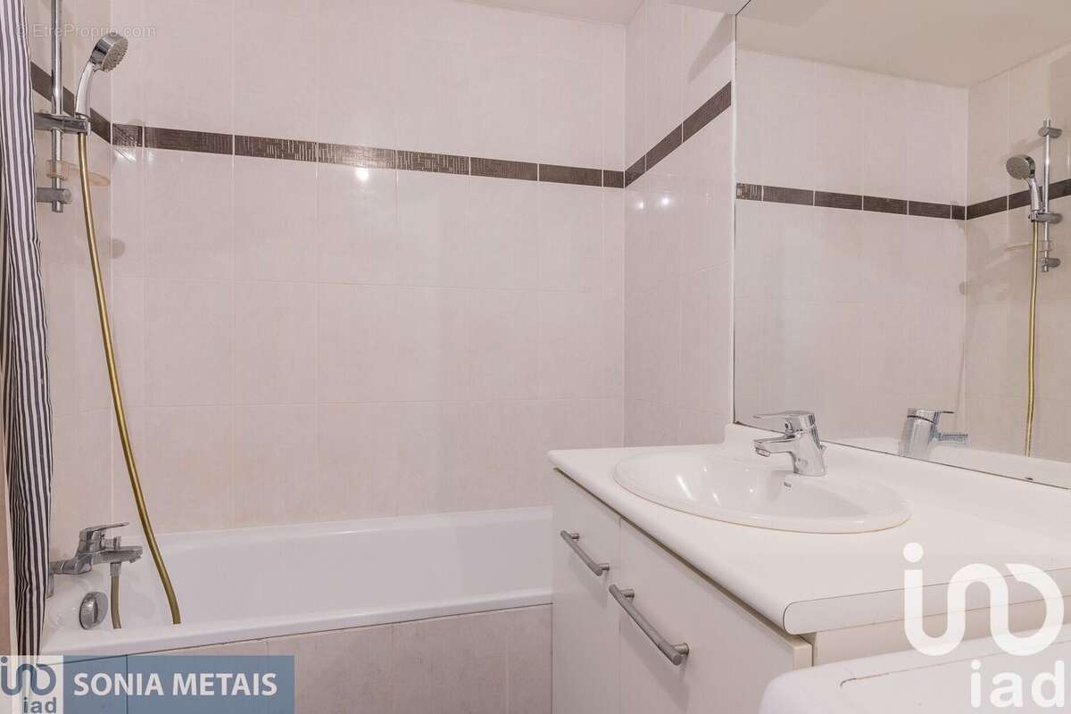 Photo 9 - Appartement à VIRY-CHATILLON