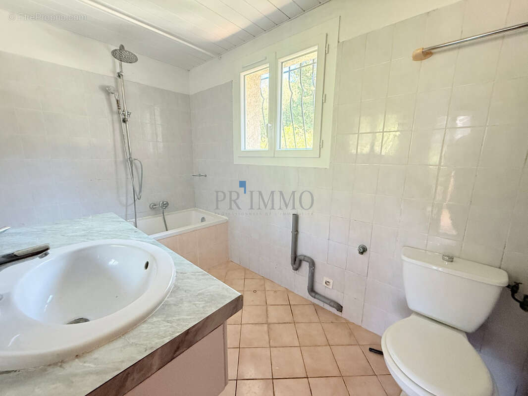 Maison de village de 113 m2 avec terrasses - photo 2