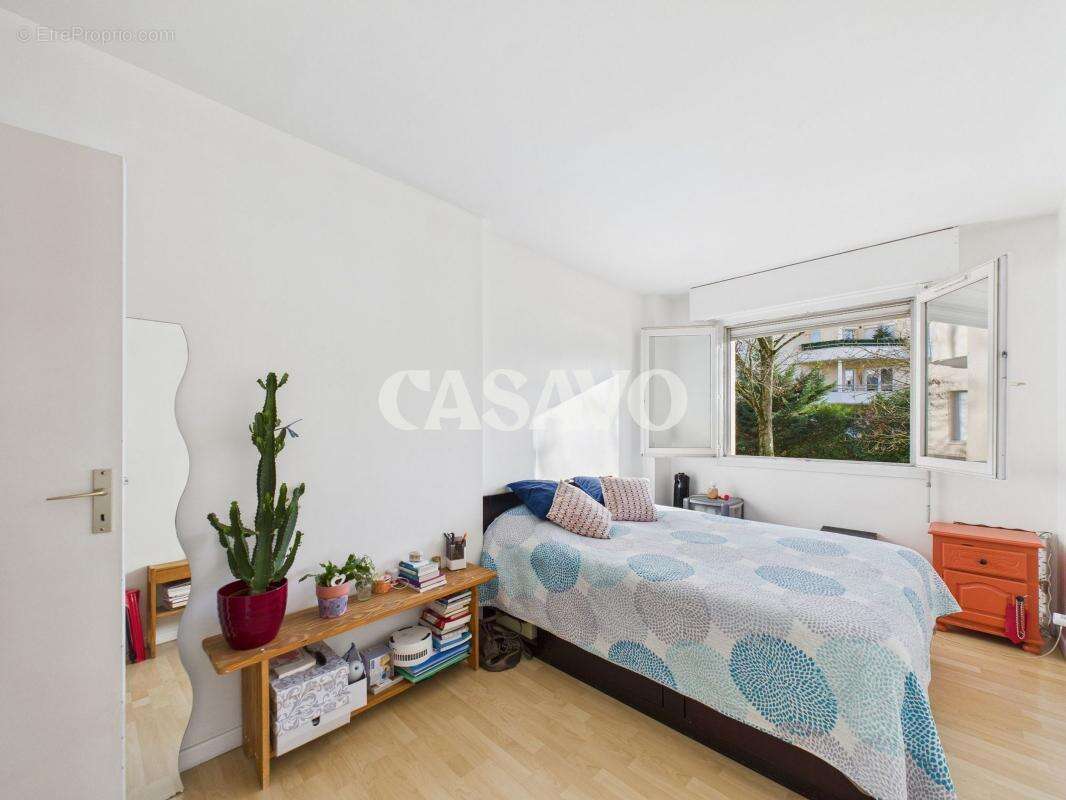 Appartement à BEAUCHAMP