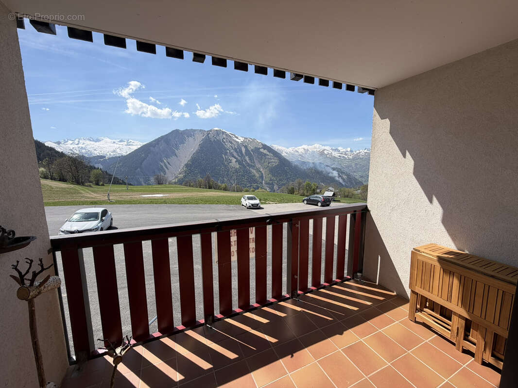Appartement à ALBIEZ-MONTROND