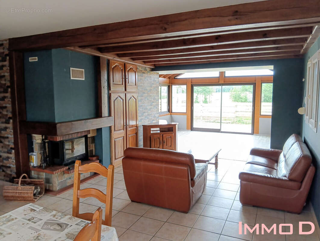 Maison à BADMENIL-AUX-BOIS