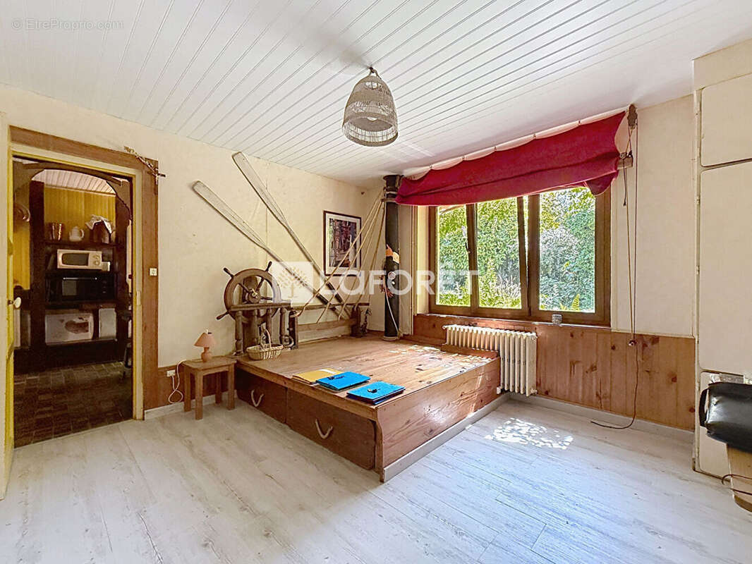 Maison Putot En Bessin 8 pièce(s) 217 m2 - photo 9