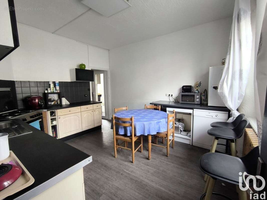 Photo 4 - Commerce à PLEYBEN