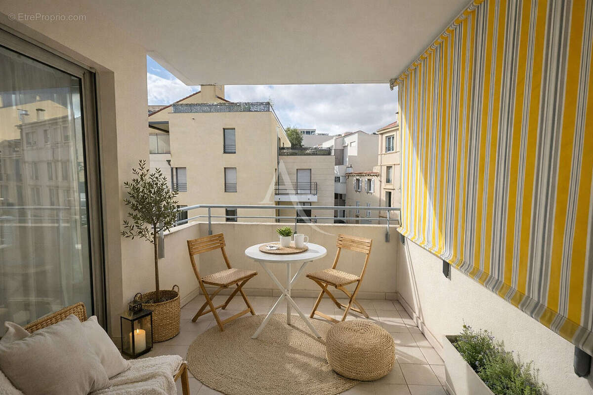Appartement à CANNES