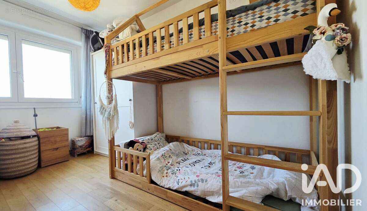 Photo 7 - Appartement à LE PLESSIS-ROBINSON