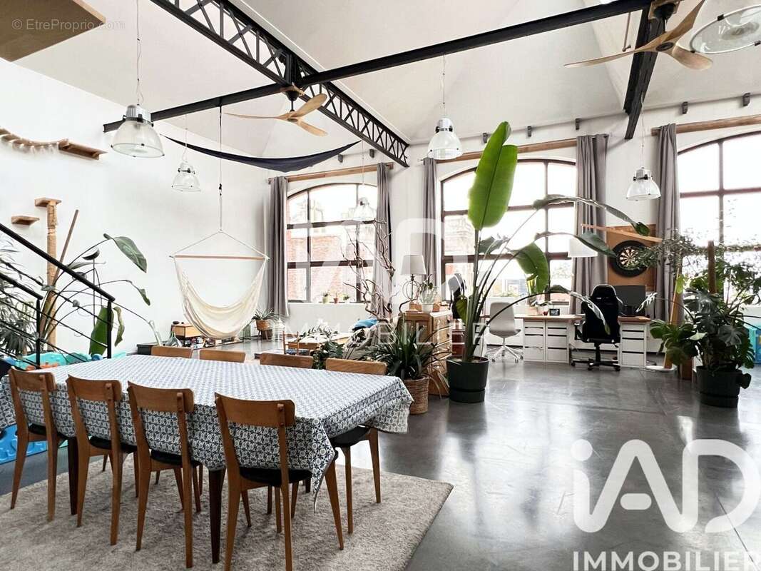 Photo 2 - Commerce à ROUBAIX