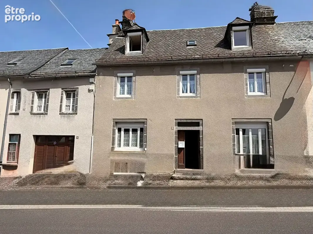 Maison à PIERREFORT