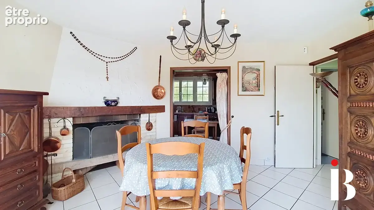 La chapelle-sur-erdre bourg maison familiale à rénover avec beau potentiel - photo 3